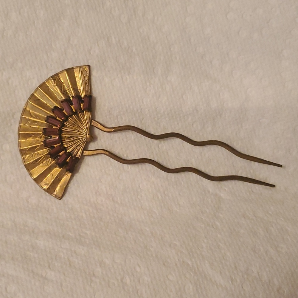 Vintage Art Deco Amethyst & Goldtone Fan Hair Comb